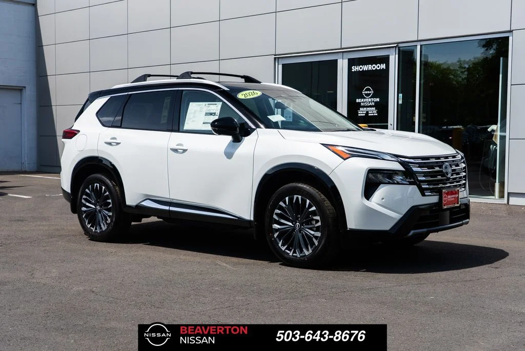New 2026 Everest White Pearl TriCoat / Super Black Two-tone Nissan Platinum image 1