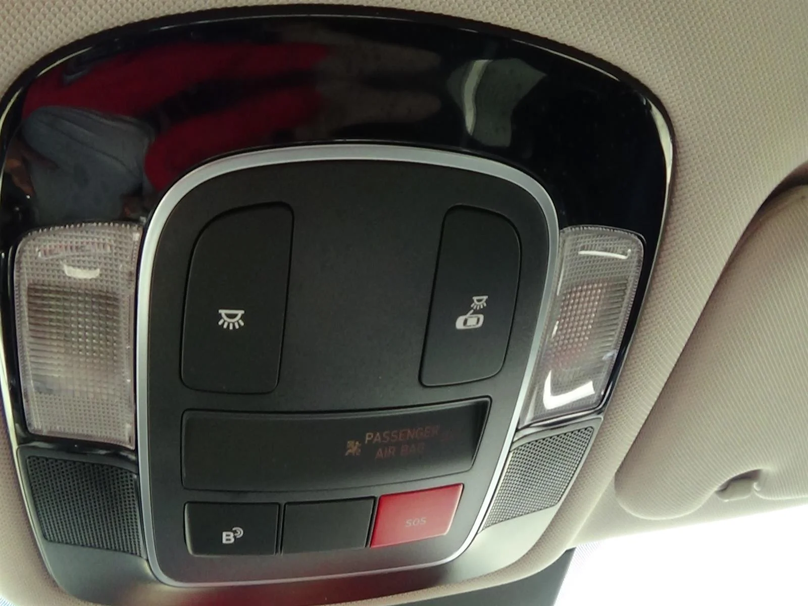 Used 2025 Carbon Blue Pearl (xb9) Hyundai SEL image 26
