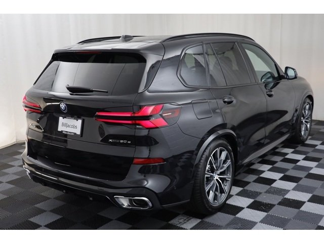 Certified Used 2026 Black Sapphire Metallic BMW xDrive50e image 19