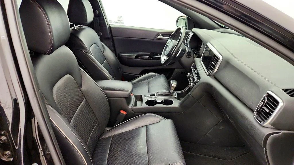 Used 2021 Black Cherry Kia SX Turbo AWD image 25