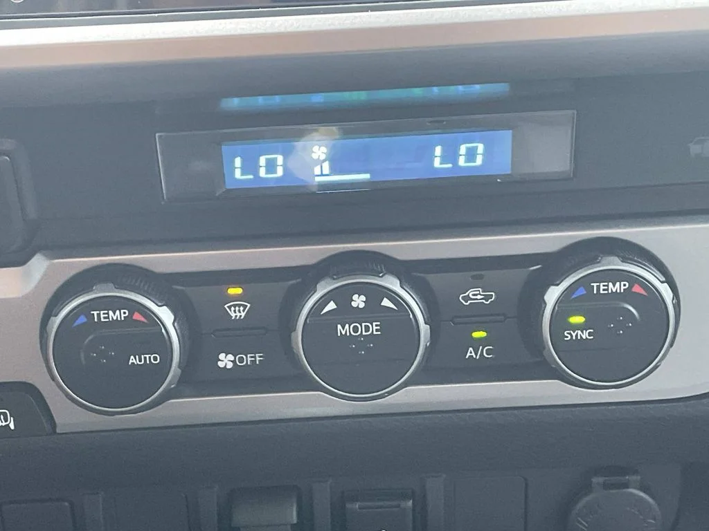 2023 Toyota Tacoma SR5 - Photo 37