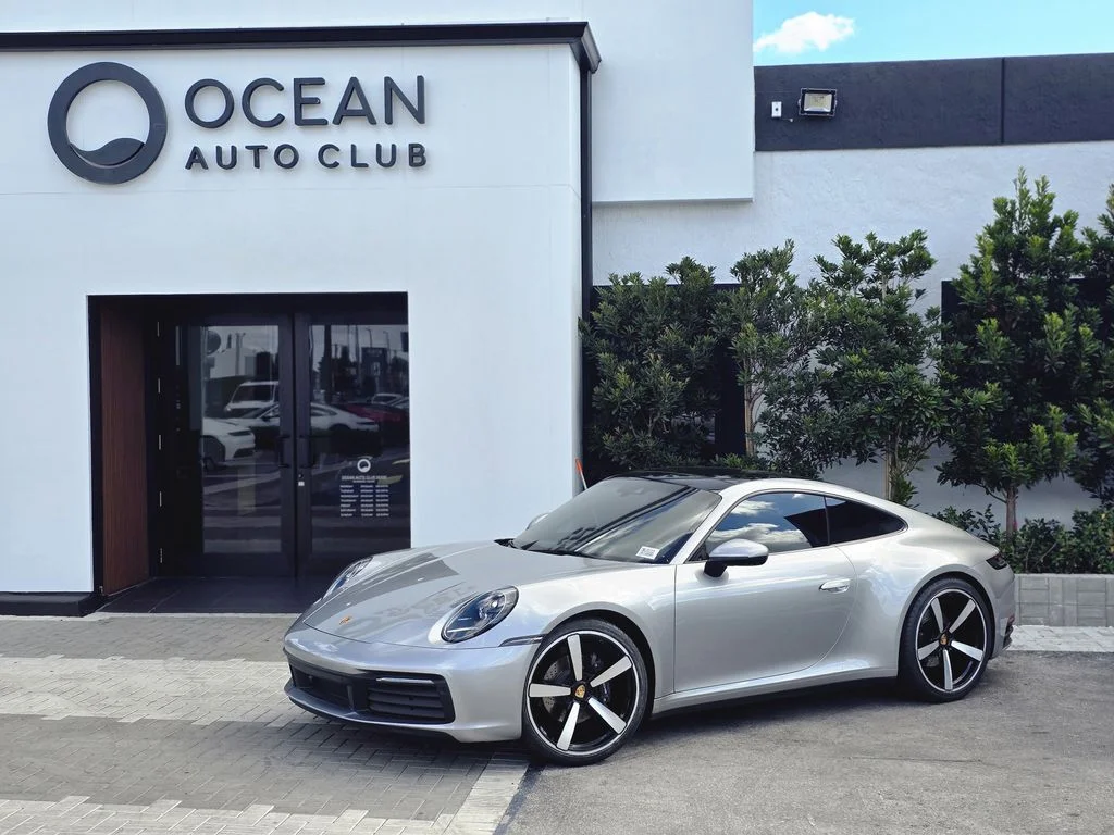 2023 Porsche 911 T