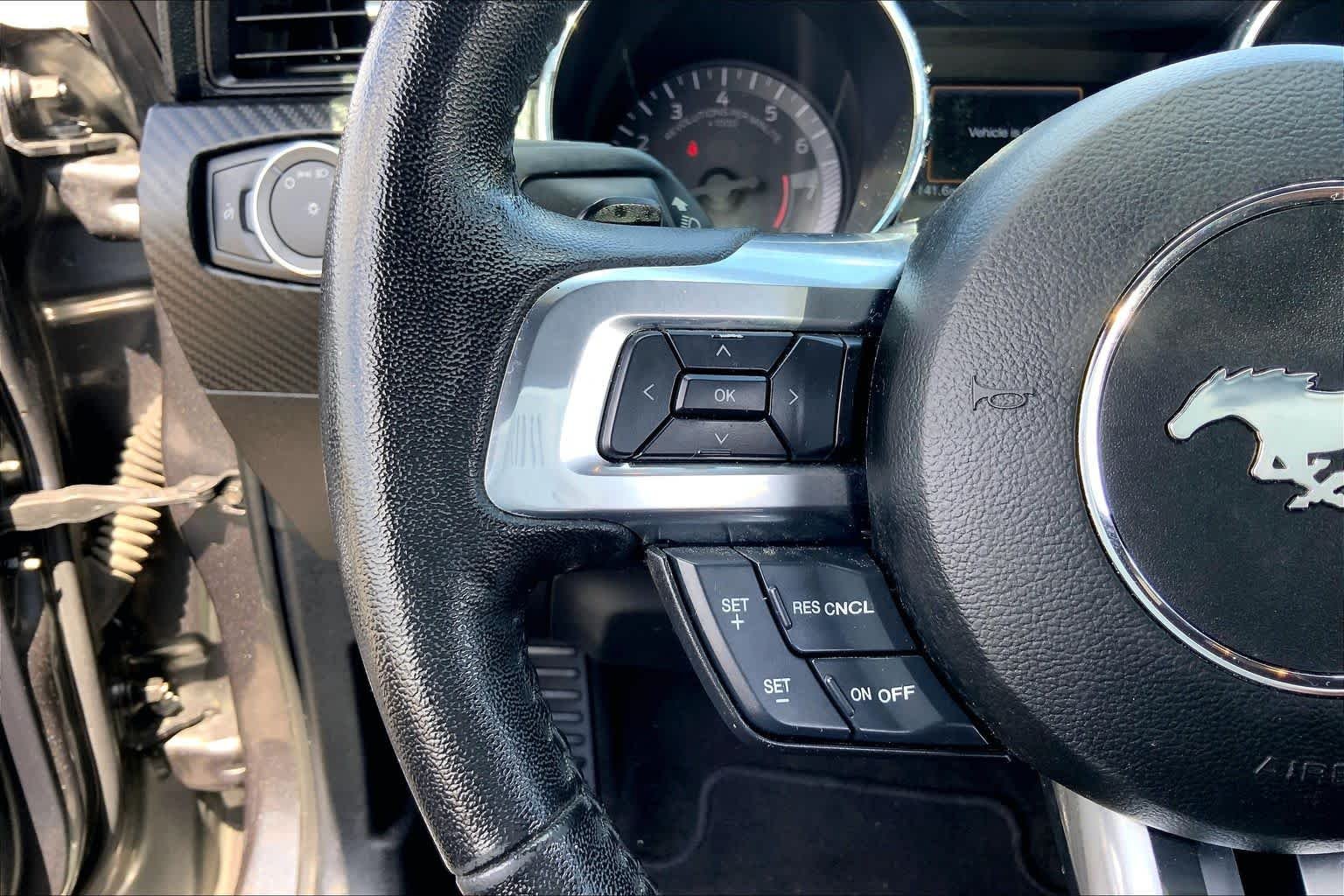 Used 2017 Magnetic Ford V6 image 23