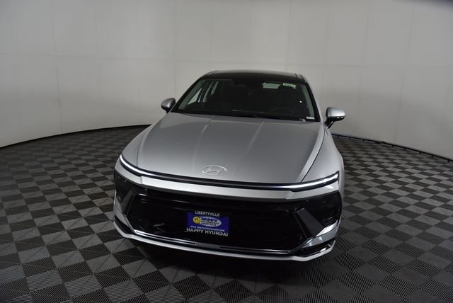 New 2026 Silver Hyundai SEL image 3