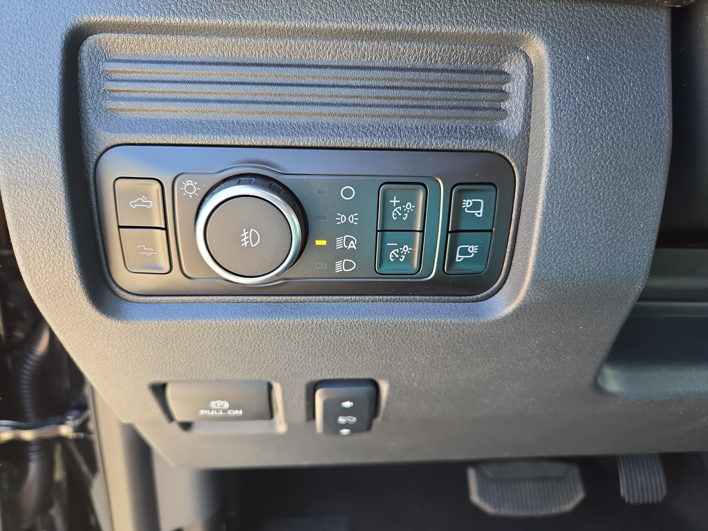 New 2026 Agate Black Metallic Ford F-350® Platinum® image 16