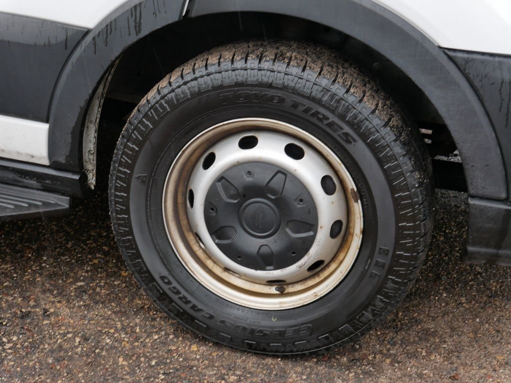 Certified Used 2019 White Ford XL image 7