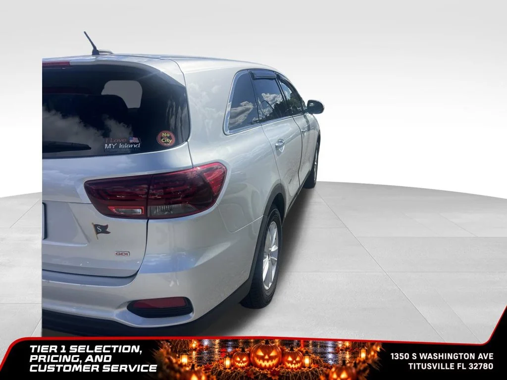 2019 Kia Sorento LX - Photo 9