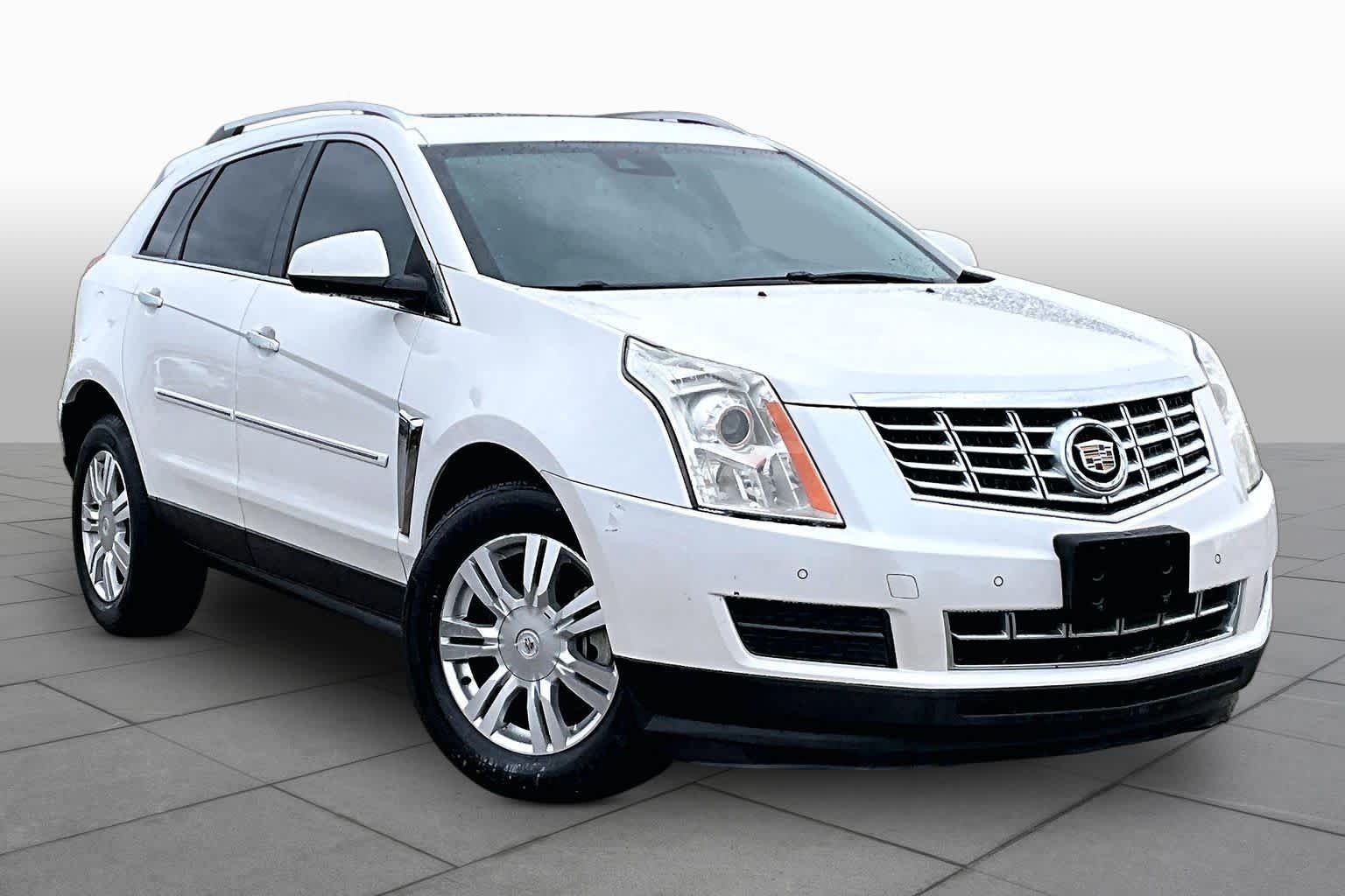 Used 2016 Platinum Ice Tricoat Cadillac Luxury Collection image 3