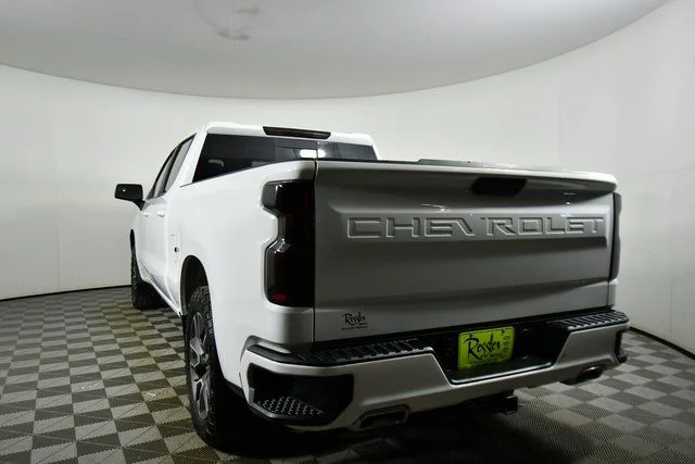 2021 Chevrolet Silverado 1500 RST - Photo 13