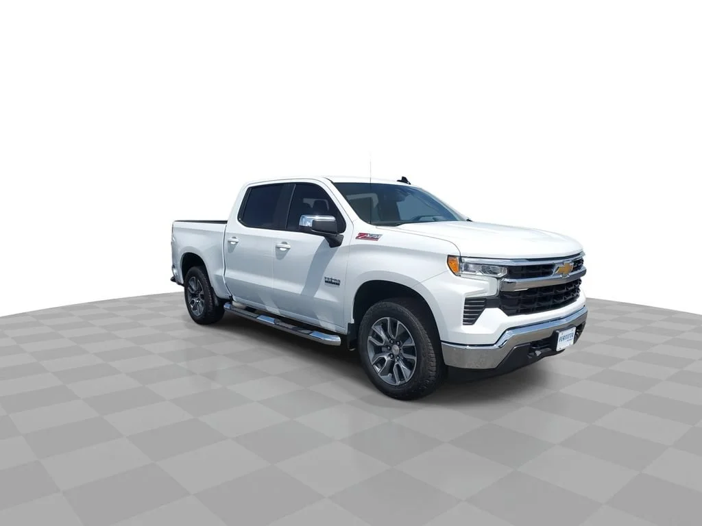 New 2026 Summit White Chevrolet LT image 2