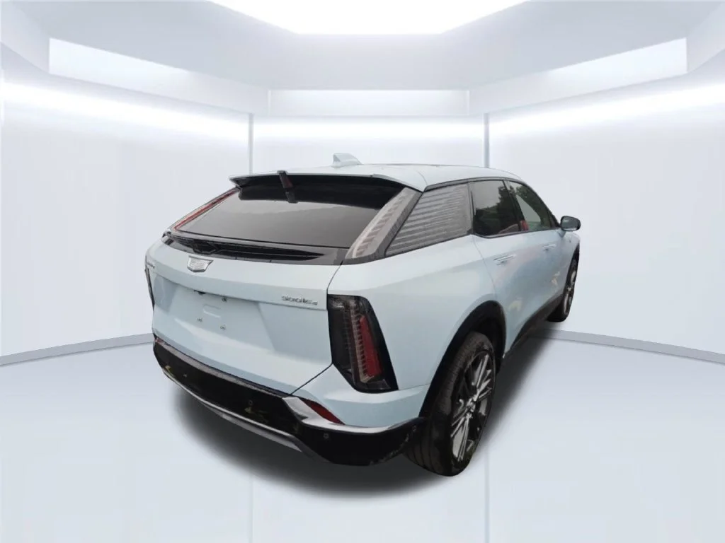 Used 2025 Blue Cadillac Sport 2 image 13