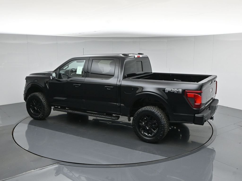 New 2026 Agate Black Metallic Ford XLT image 43