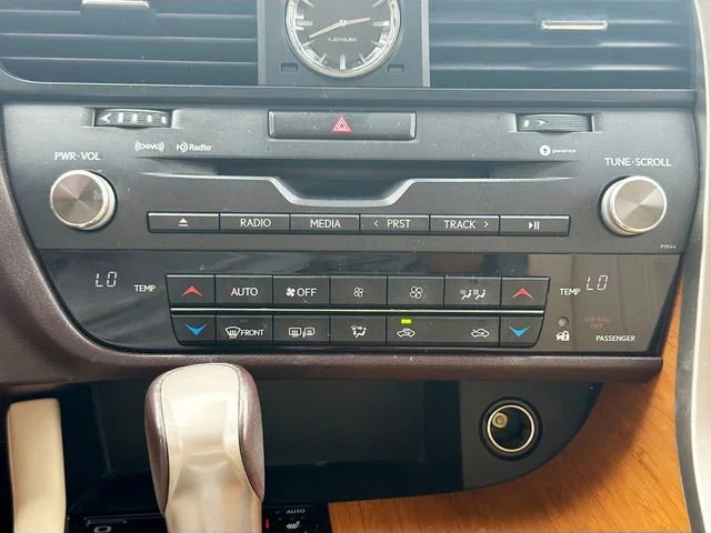 Used 2017 White Pearl Lexus RX 350 image 47