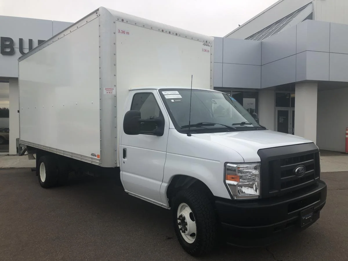 Used 2025 White Ford E-450 DRW 158" WB image 3