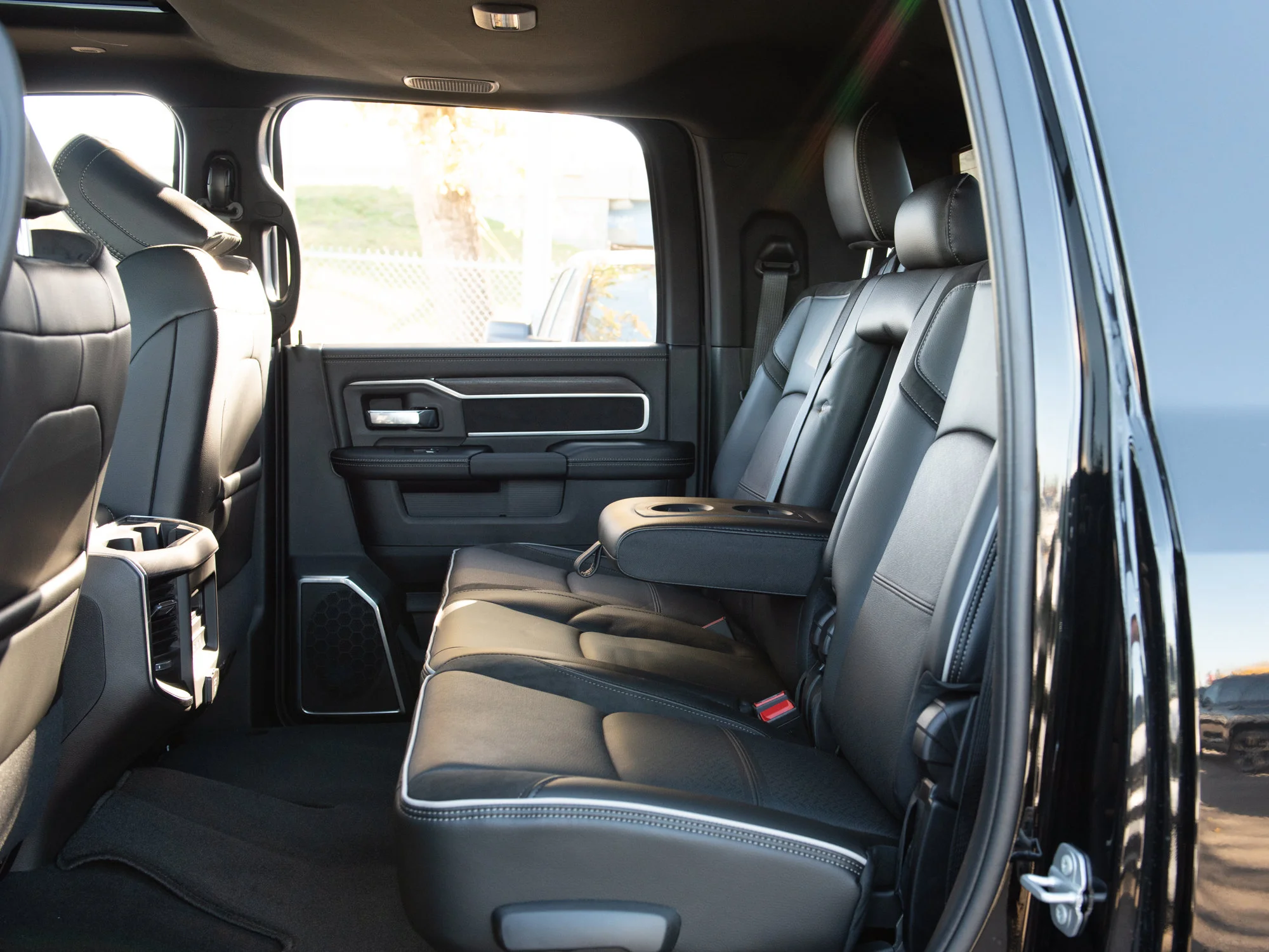 New 2027 Black RAM Laramie* Mega Cab 4x4, Sport Appearance Pkg, Sunroof, Heated/Ventilated Leather image 24