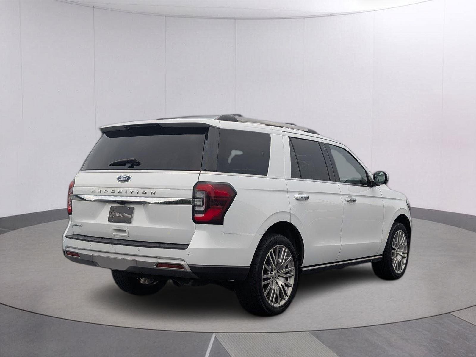Used 2024 Oxford White Ford Limited image 5