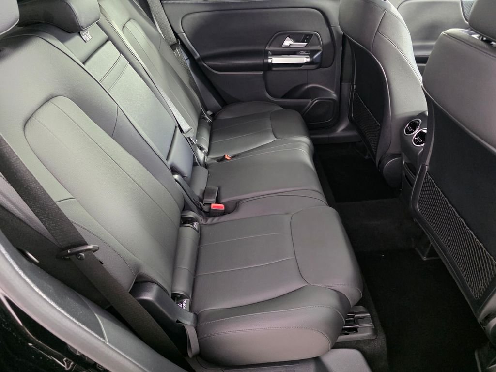 Certified Used 2025 Black Mercedes-Benz GLB 250 image 23