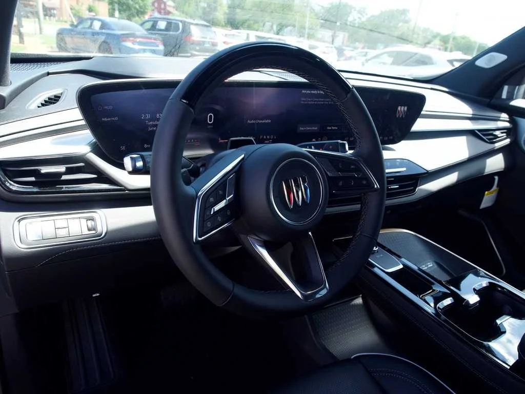 2026 Buick Enclave Avenir - Photo 13