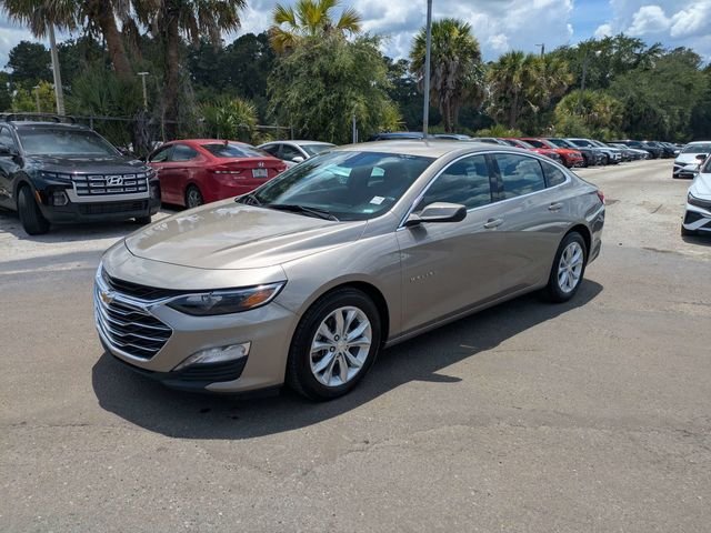 Used 2024 Gray Chevrolet LT image 7