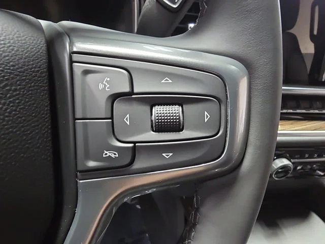 New 2026 Black Chevrolet LT image 20