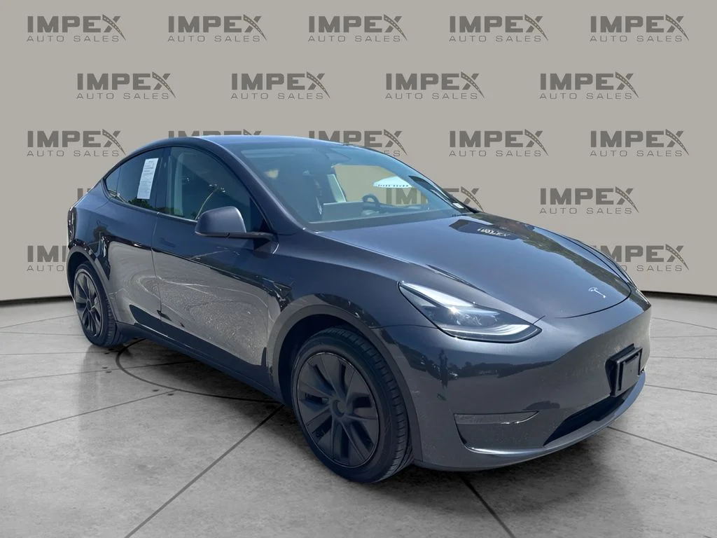Used 2024 Gray Tesla Long Range image 4