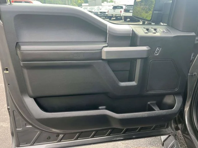 Used 2017 Gray Ford XLT image 17