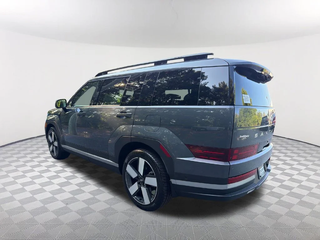 Used 2024 Gray Hyundai Limited image 7