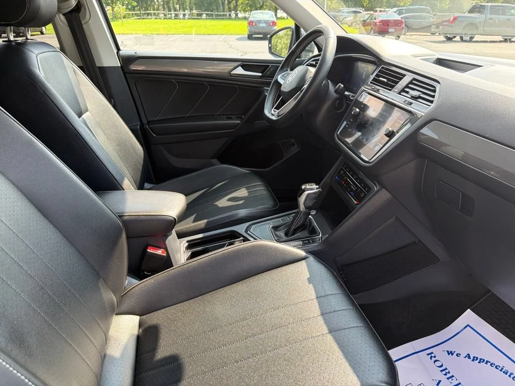 Used 2022 Platinum Gray Metall Volkswagen SE image 14