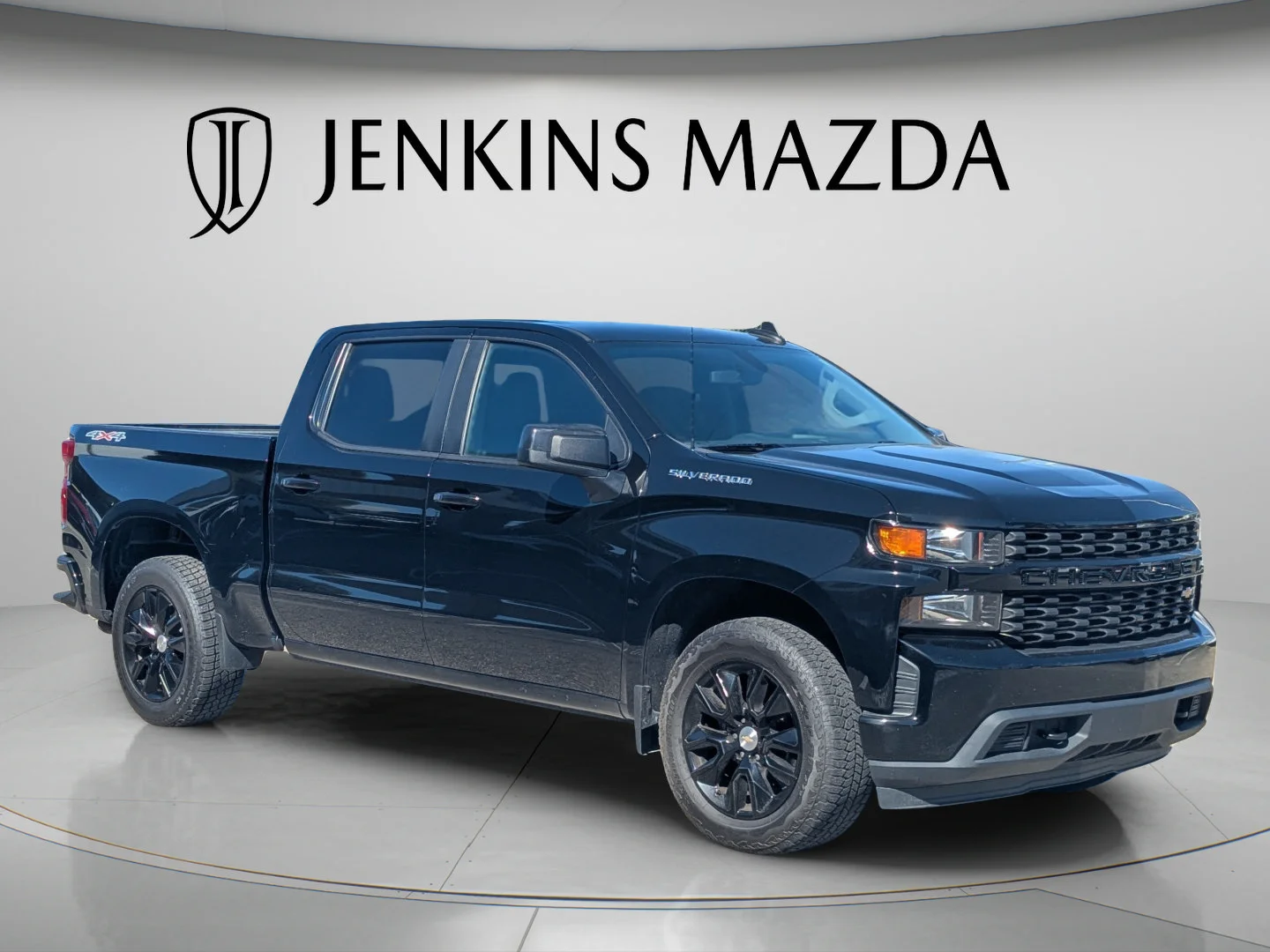 Used 2021 Black Chevrolet Custom image 2