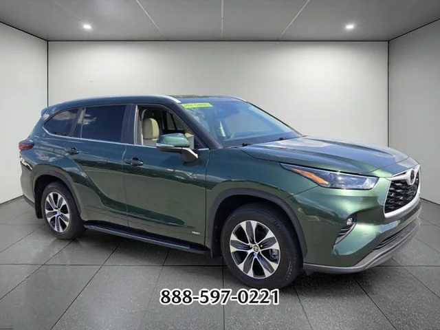 Used 2025 Cypress TOYOTA XLE image 7