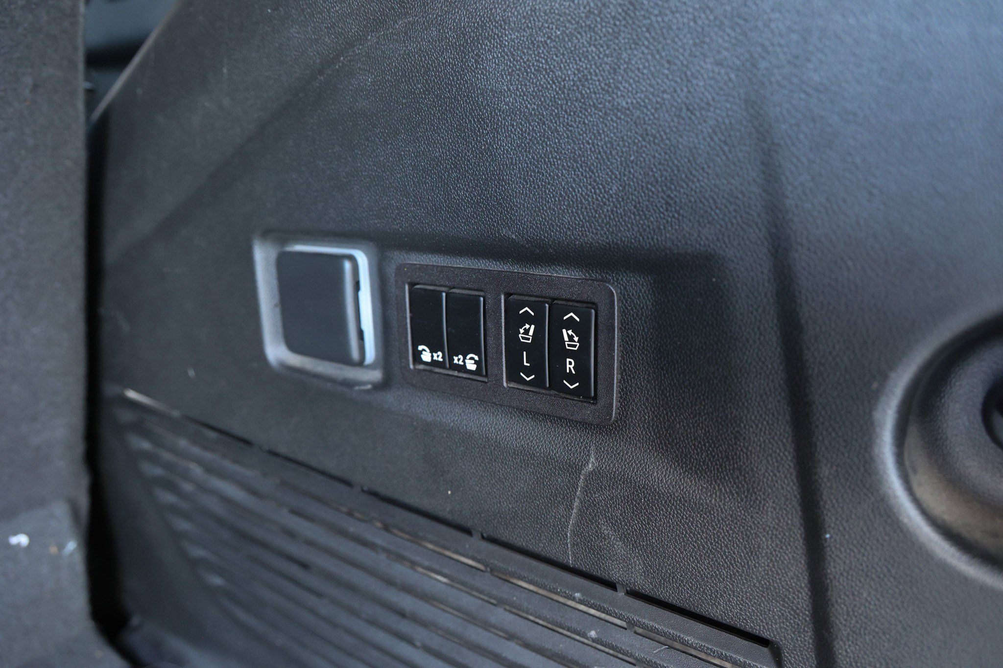 2023 Chevrolet Tahoe Z71 - Photo 40