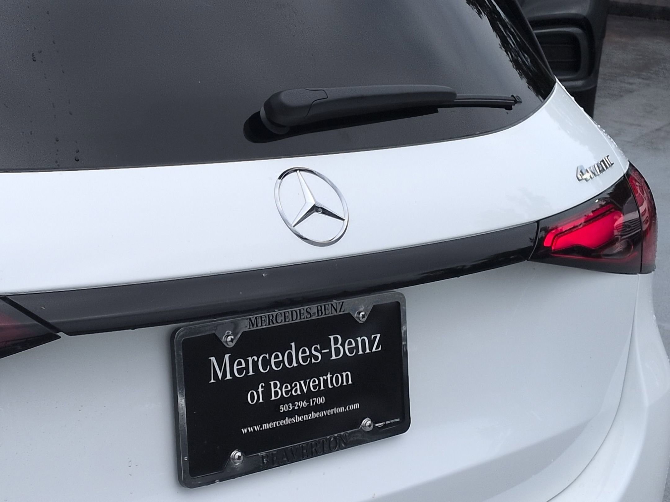 New 2026 Polar White Mercedes-Benz GLC 300 image 46