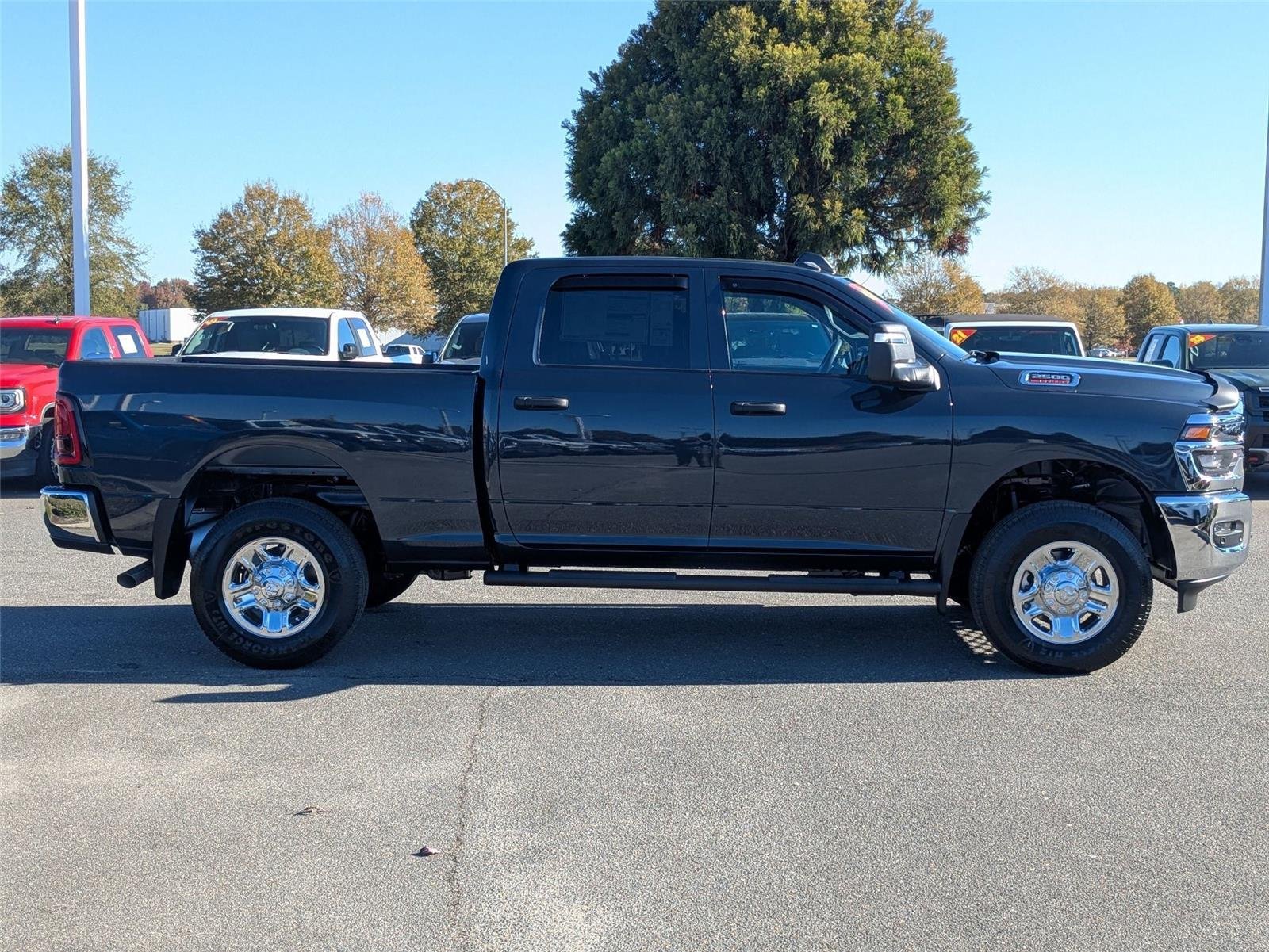 2026 Ram 2500 Tradesman photo 4