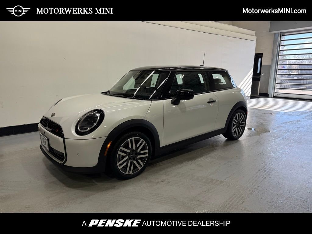 2025 MINI Hardtop Cooper S's photo