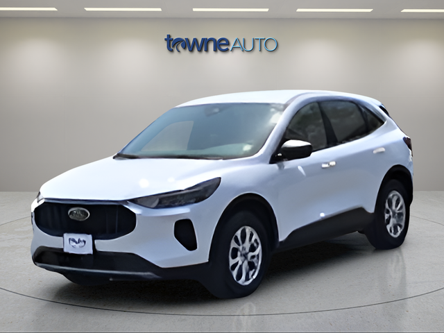 Used 2023 White Ford Active image 3
