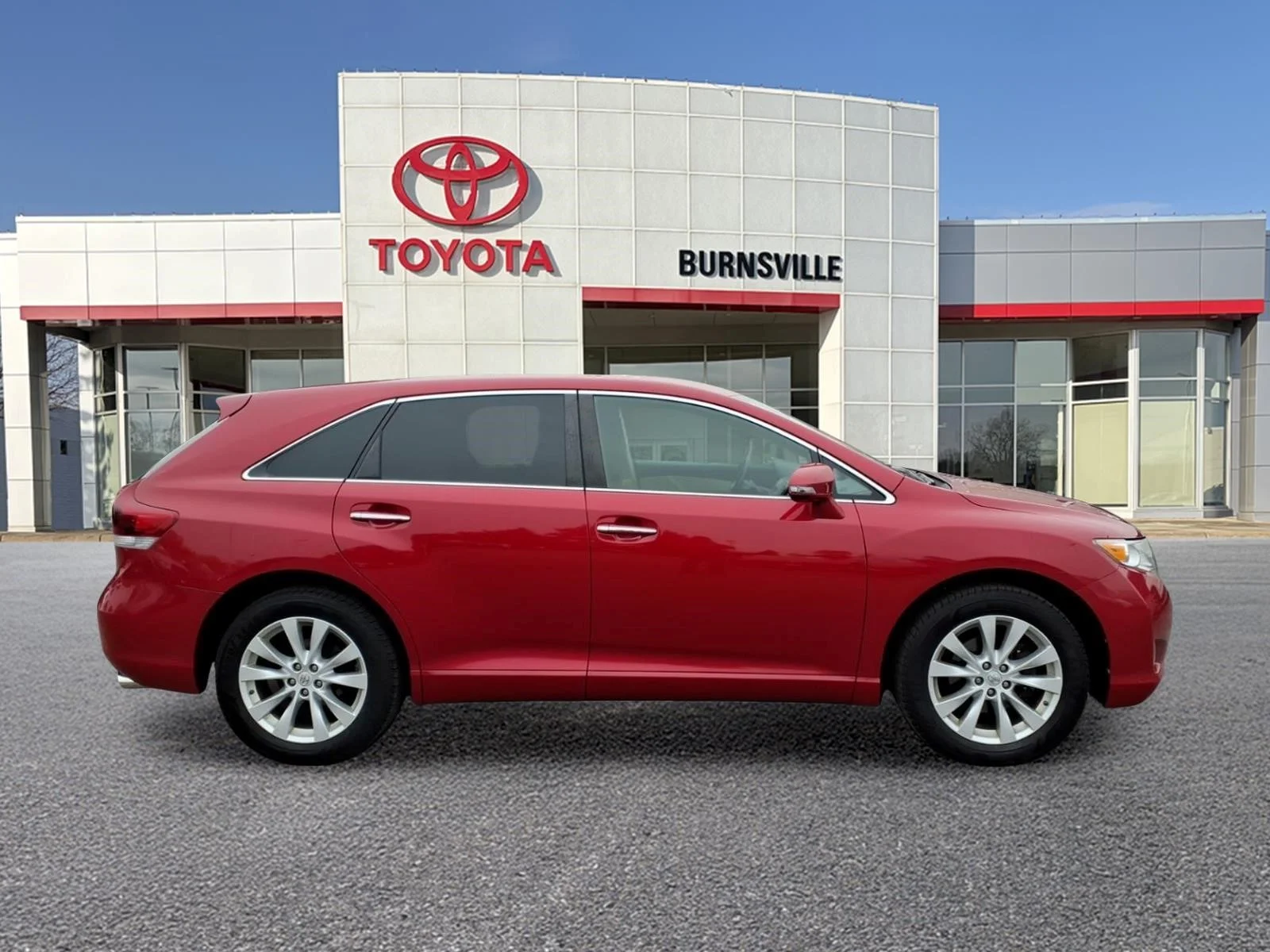 Used 2014 Toyota Venza XLE with VIN 4T3ZA3BB6EU086101 for sale in Burnsville, Minnesota