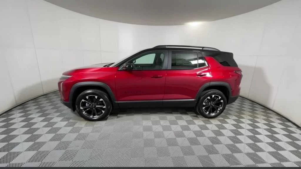 2025 Chevrolet Equinox RS - Photo 11