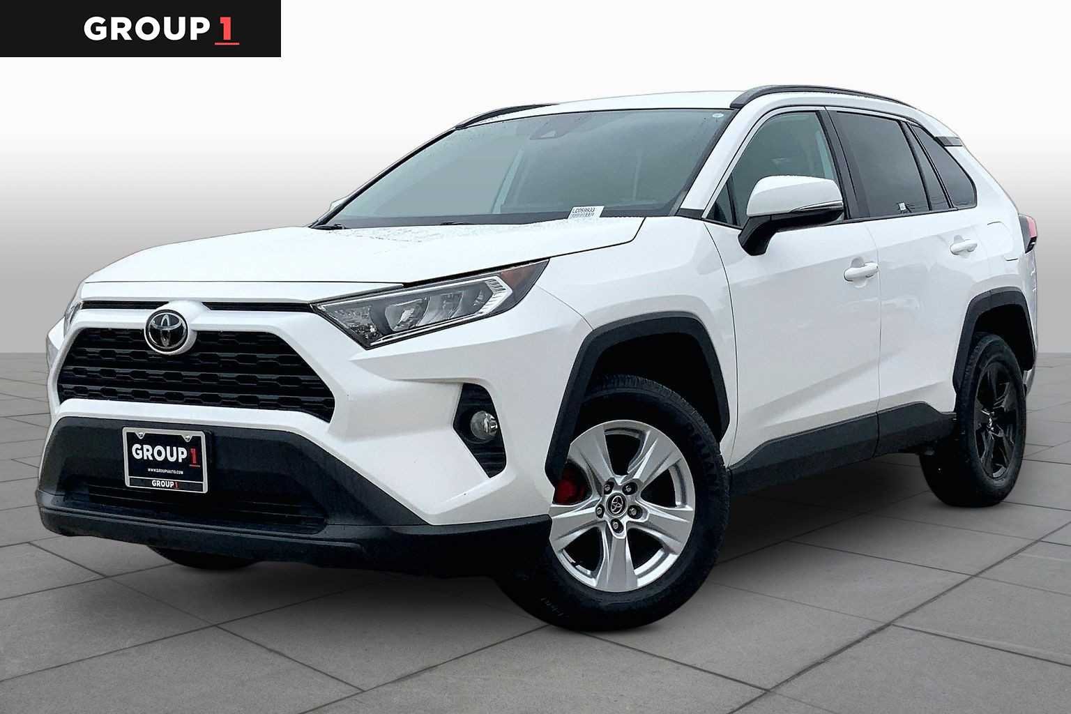 2020 Toyota RAV4 XLE