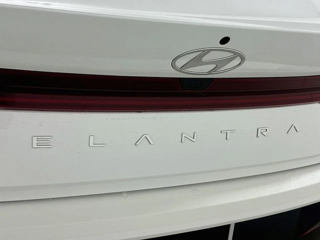 New 2026 Hyundai ELANTRA Limited