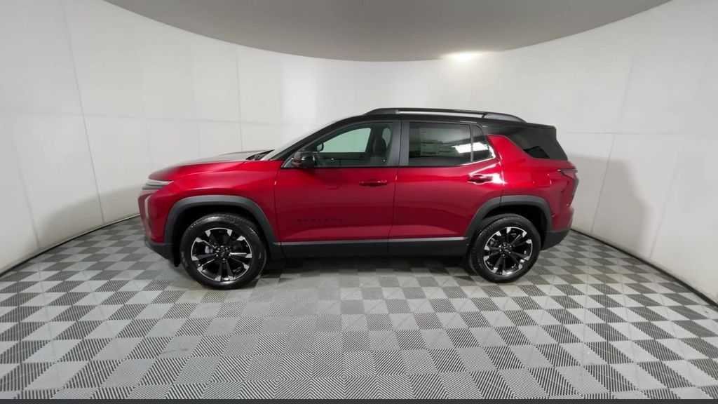 2025 Chevrolet Equinox RS - Photo 11