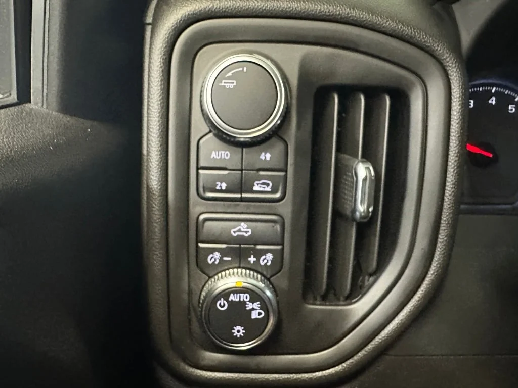 2023 GMC Sierra 1500 Pro - Photo 10