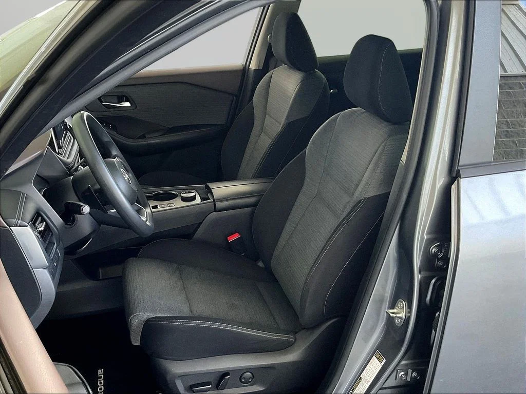 Used 2023 Gun Metallic Nissan SV image 24