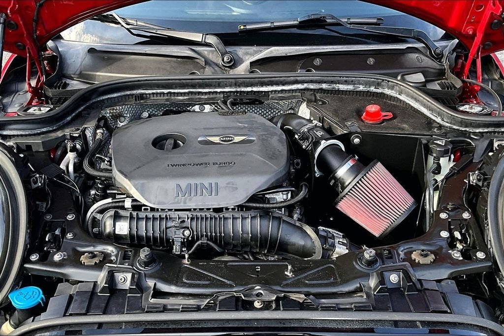 Used 2016 Red MINI Base image 26