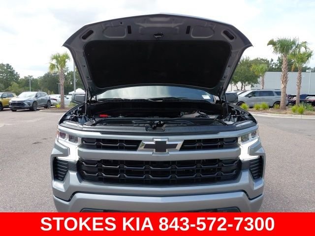 Used 2026 Gray Chevrolet RST image 9