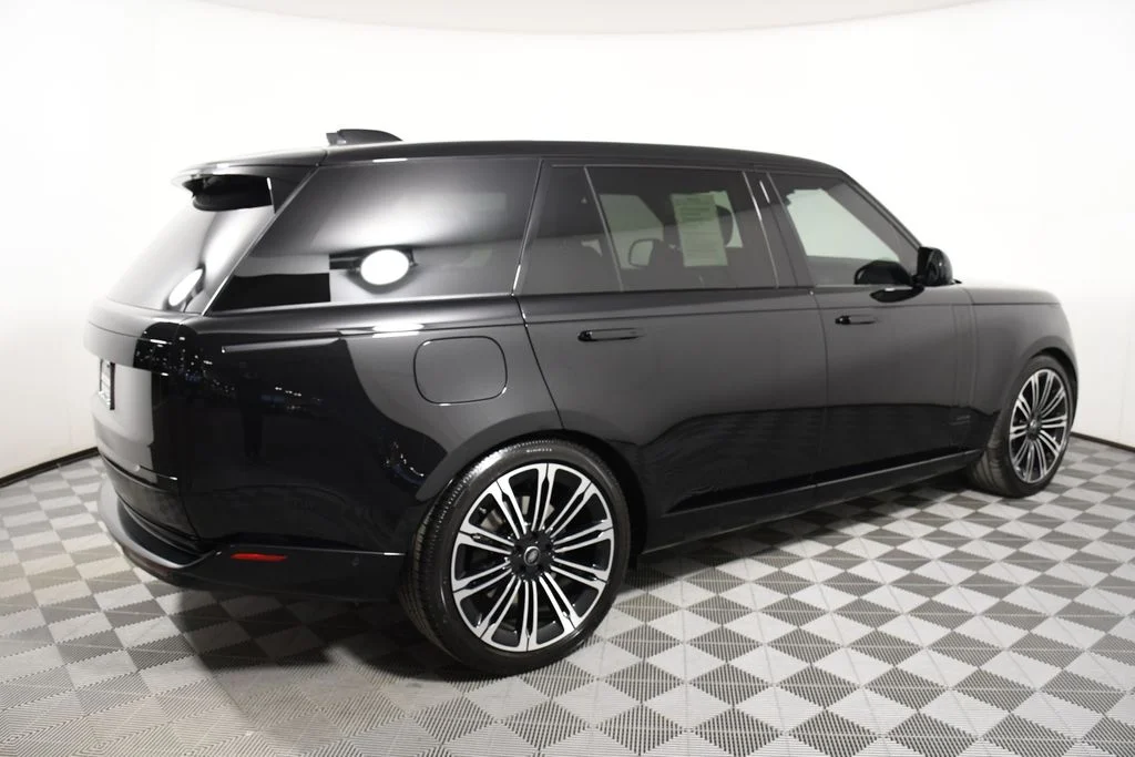 Used 2025 Santorini Black Metallic Land Rover Autobiography image 7