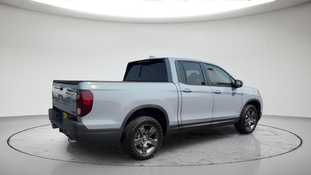 New 2026 Sonic Gray Pearl Honda TrailSport image 6