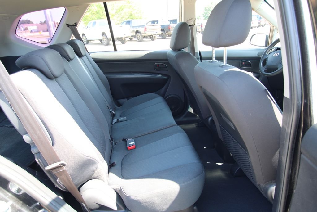 Used 2009 Gray Kia LX image 9