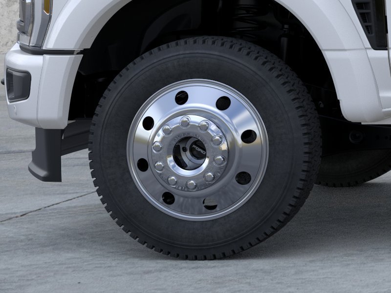 New 2026 Star White Metallic Tri-Coat Ford F-450® Platinum® image 19