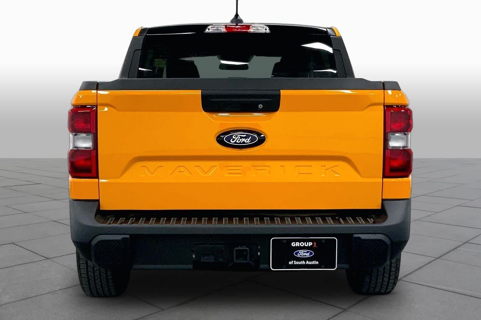 New 2026 Orange Fury Metallic Tri-Coat Ford XLT image 4