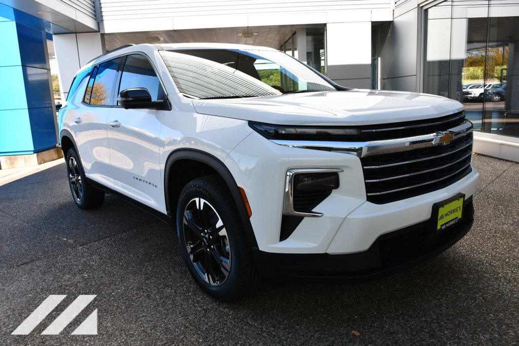 2027 Chevrolet Traverse LT - Photo 11